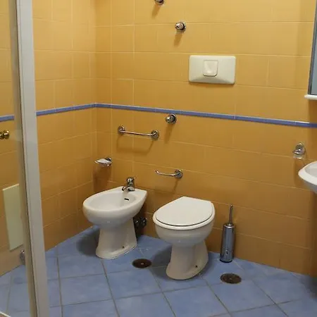 Hotel Ancelle Sorrento - Casa D'accoglienza 3*