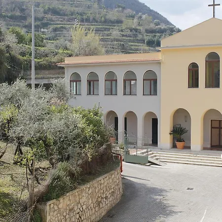 Hotel Ancelle Sorrento - Casa D'accoglienza 3*