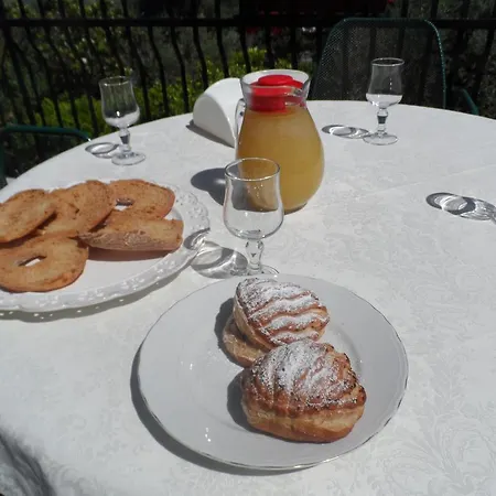 Hotel Ancelle Sorrento - Casa D'accoglienza Castellammare di Stabia